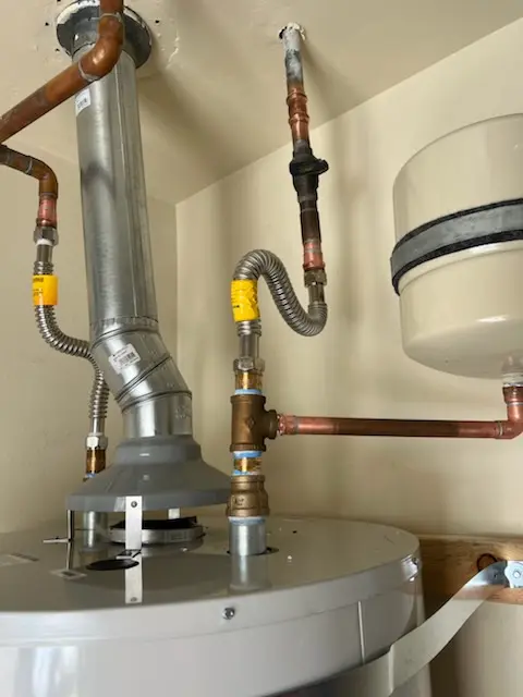 Water heater installation and plumbing repair in Redwood
